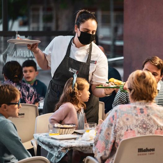 Trabajadora - Taberna Mediática